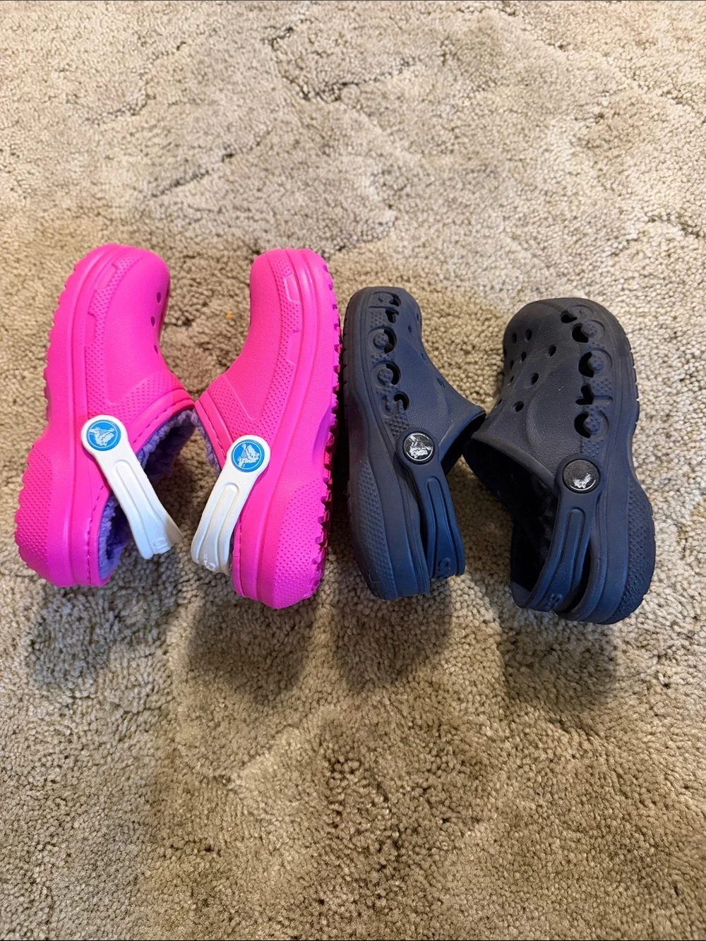 CROCS pair size